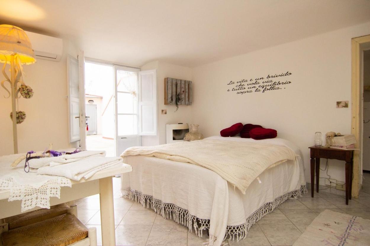 200Metri Dal Mare Raffinato Chalet Con Giardino Apartment Marina Di Pisa Luaran gambar